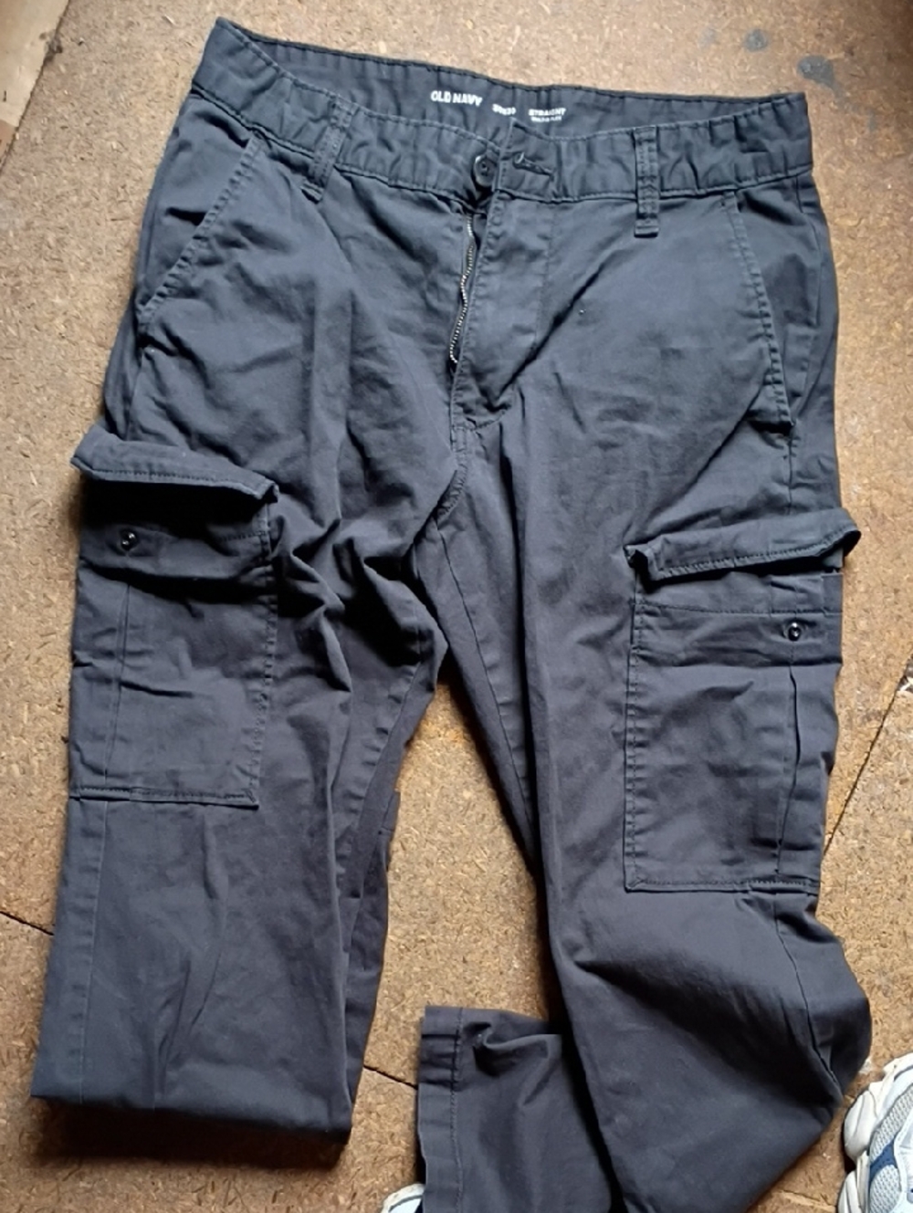 Old Navy Men's Charcoal Black Cargo Pants